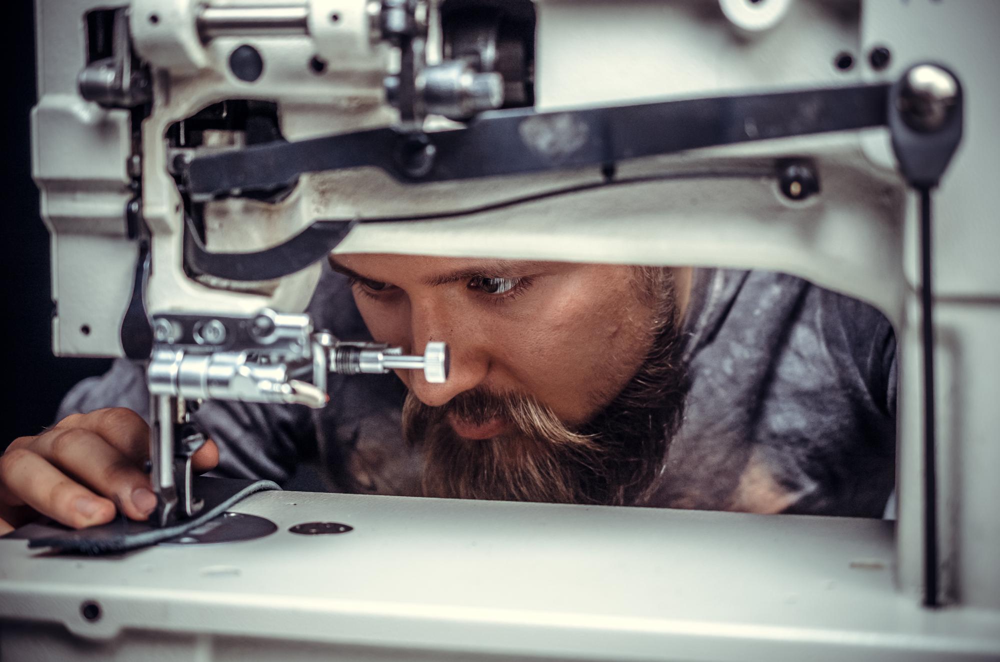 haft na maszynie przemysłowej